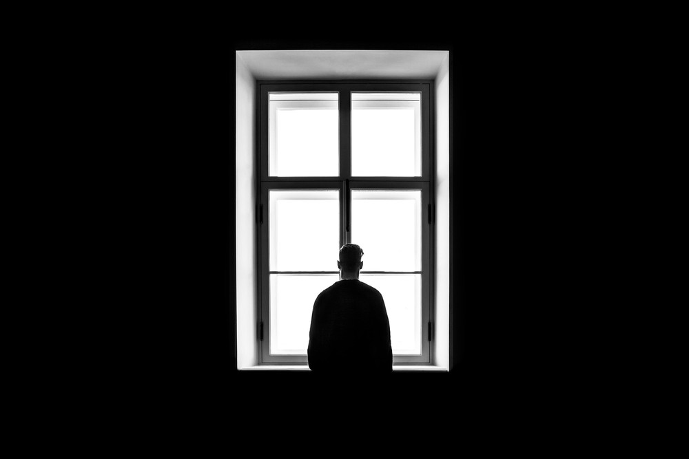 Suicídio mata uma pessoa a cada 40 segundos no mundo, diz OMS